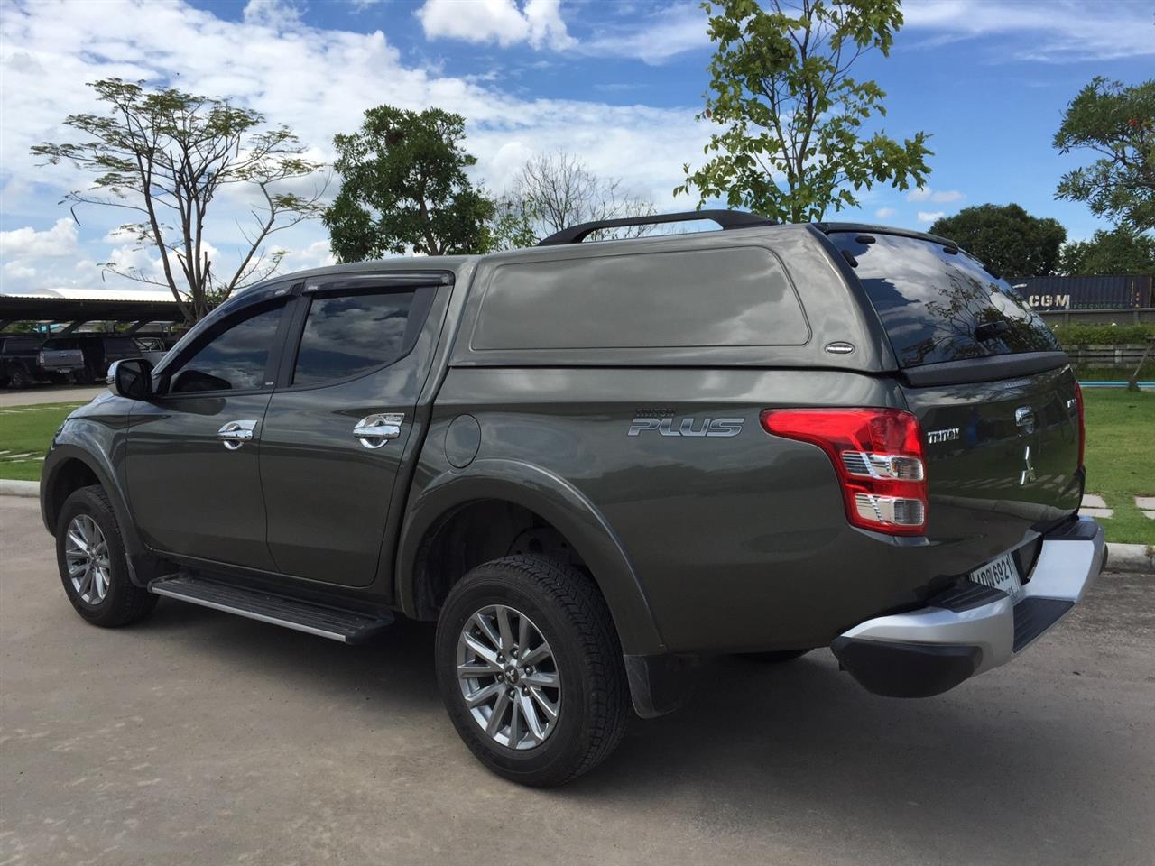 W32 цвет mitsubishi